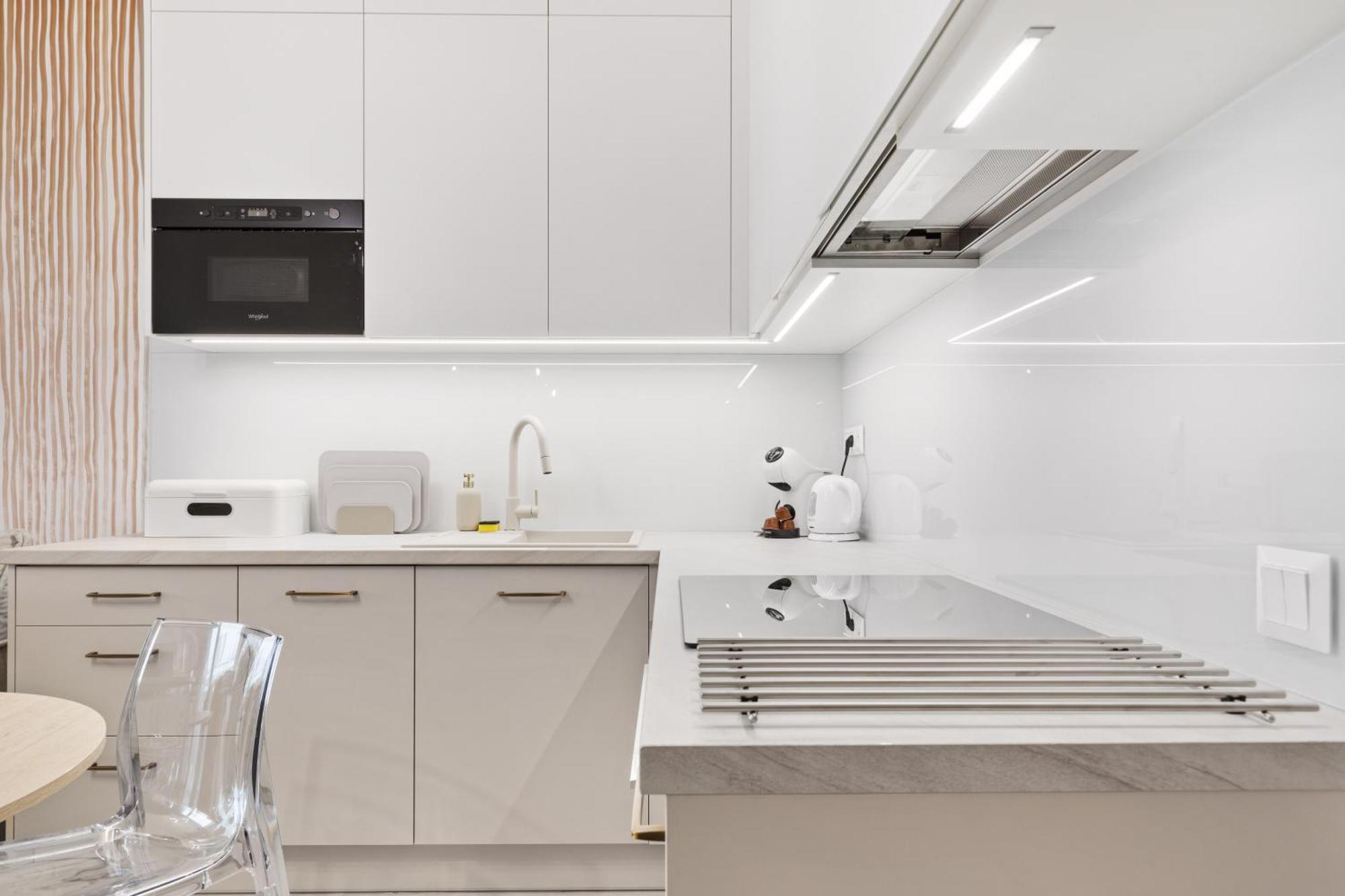 Apartment Lam Sophisticated - Ac - Balcony *