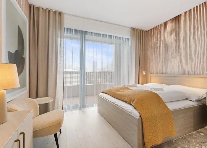 Lam Sophisticated - Ac - Balcony